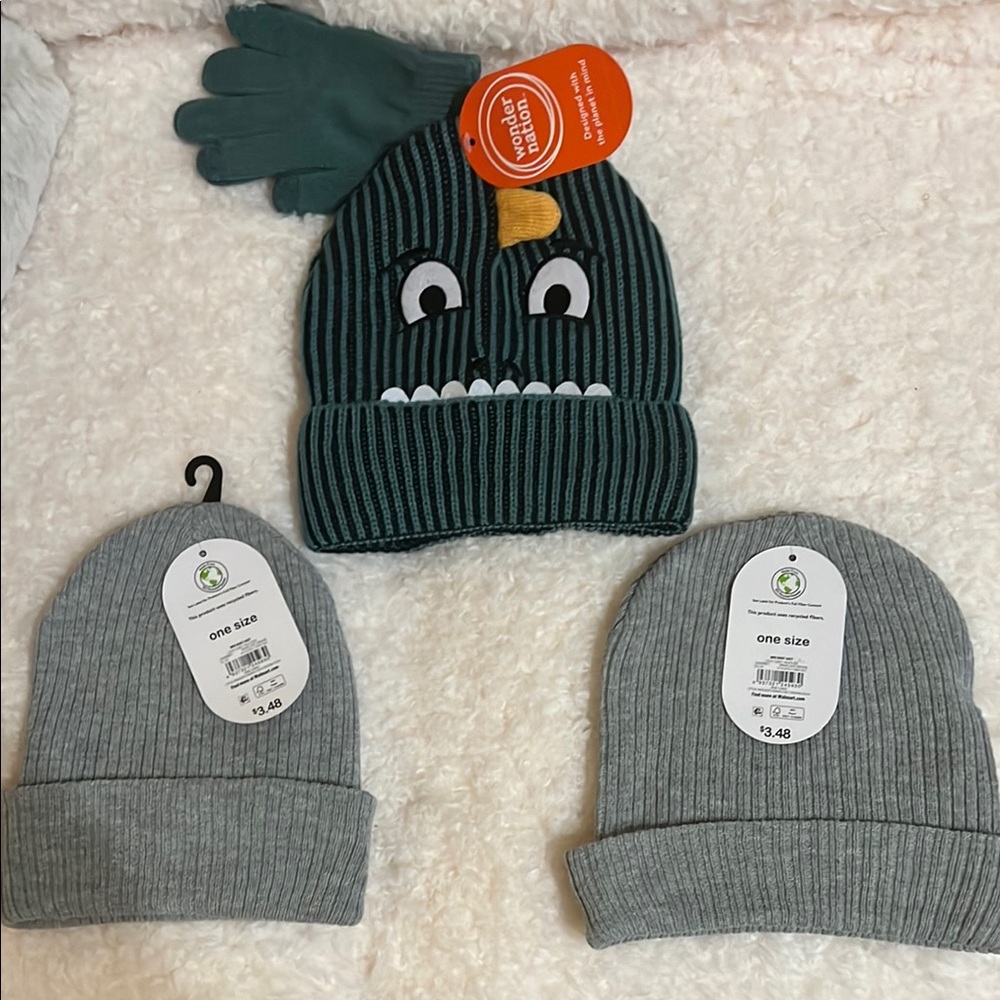 Kids Monster Beanie and Gloves Set - Green and Gray
$12.00 for all 3 items